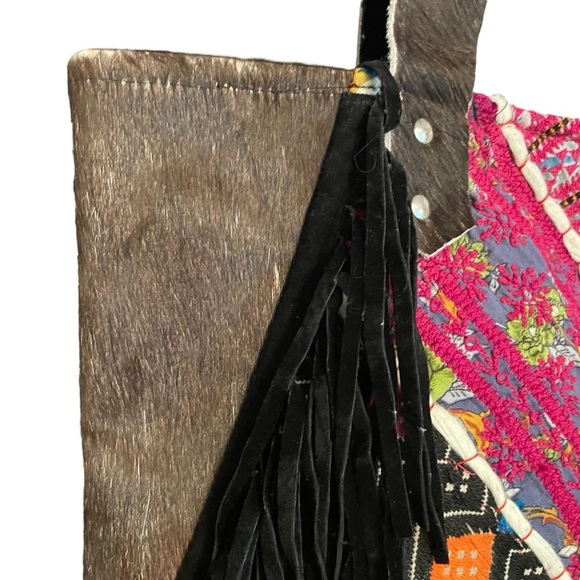 Muche et Muchette MultiColor Patchwork Pony Tote with Fringe NWT - Picture 3 of 12
